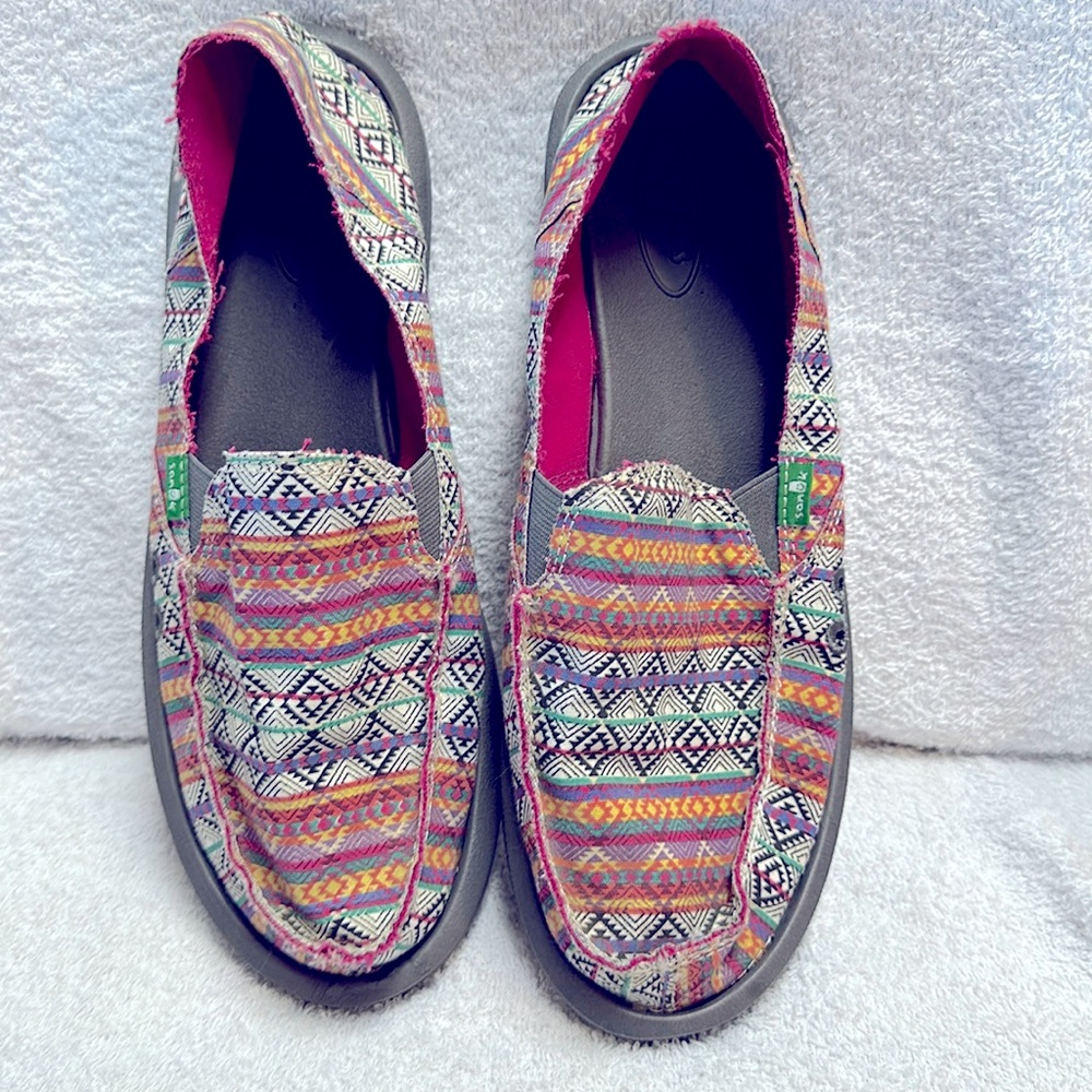 SANUK Tribal Southwest Geo Shoes